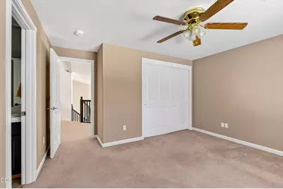 19870 Powers Road, Bend, OR 97702 - Photo 24