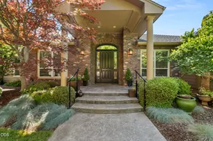 935 Sandoz St, Central Point, OR 97502 - Photo 2