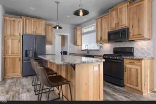 52895 Shady Ln, La Pine, OR 97739 - Photo 2