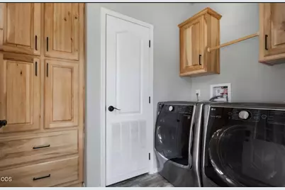52895 Shady Lane, La Pine, OR 97739 - Photo 10