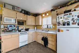 2622 Eric Ave, Central Point, OR 97502 - Photo 46