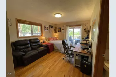 6085 Adams Road, Talent, OR 97540 - Photo 12