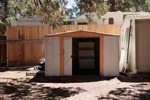 61111 Chuckanut Dr, Bend, OR 97702 - Photo 24