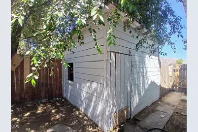 323 Commercial Street, Klamath Falls, OR 97601 - Photo 16