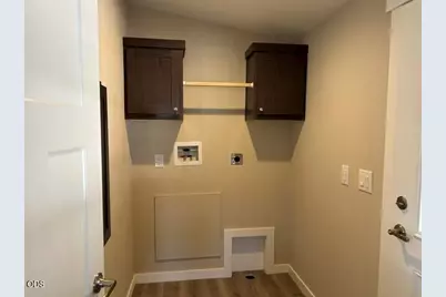 333 Mountain View Drive #105, Talent, OR 97540 - Photo 22