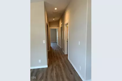 333 Mountain View Drive #105, Talent, OR 97540 - Photo 10