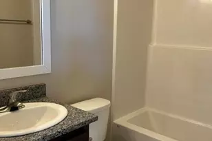 333 Mountain View Dr, Talent, OR 97540 - Photo 12