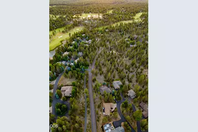 18035 Maury Mountain Lane, Sunriver, OR 97707 - Photo 44