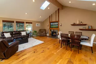 18035 Maury Mountain Ln, Sunriver, OR 97707 - Photo 20