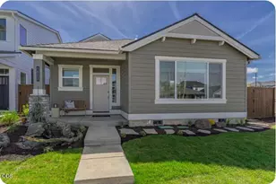3802 NE Petrosa Ave, Bend, OR 97701 - Photo 12