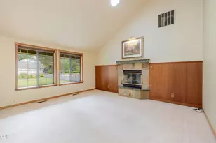 21140 Wilderness Way, Bend, OR 97702 - Photo 8