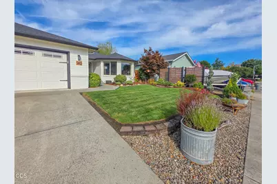 262 Summer Glen Way, Central Point, OR 97502 - Photo 40