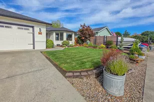 262 Summer Glen Way, Central Point, OR 97502 - Photo 40