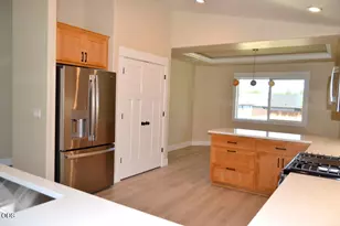 185 SW Rock Gulch Rd, Grants Pass, OR 97527 - Photo 6