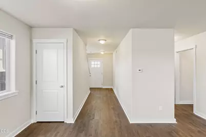 1214 SW 27th Street, Redmond, OR 97756 - Photo 4