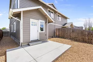 1214 SW 27th St, Redmond, OR 97756 - Photo 26