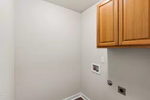 1214 SW 27th St, Redmond, OR 97756 - Photo 12