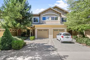 1708 SE Softwood Way, Grants Pass, OR 97526 - Photo 2
