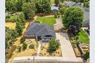 1609 Pacific Lane, Phoenix, OR 97535 - Photo 42