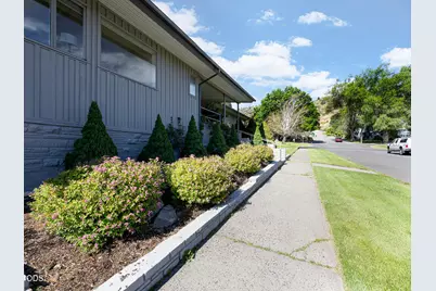 1500 Pacific Terrace, Klamath Falls, OR 97601 - Photo 6