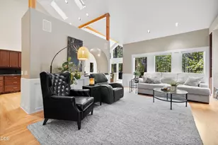 60726 Golf Village Loop, Bend, OR 97702 - Photo 12
