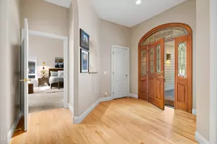 60726 Golf Village Loop, Bend, OR 97702 - Photo 10