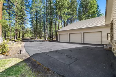 60726 Golf Village Loop, Bend, OR 97702 - Photo 52