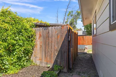 4637 Sumac Avenue, Klamath Falls, OR 97603 - Photo 40