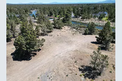 21195 Scottsdale Drive, Bend, OR 97701 - Photo 8