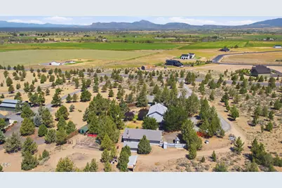 11912 SW Riggs Road, Powell Butte, OR 97753 - Photo 36