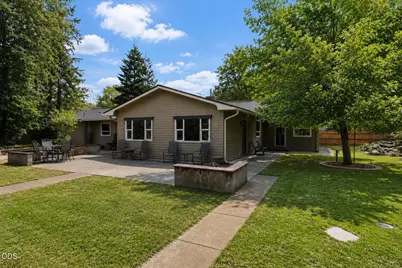 2618 Syringa Drive, Medford, OR 97501 - Photo 38