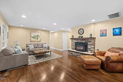 2618 Syringa Drive, Medford, OR 97501 - Photo 6