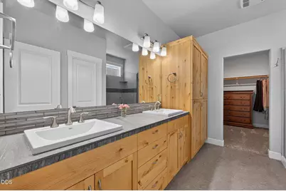 61057 SE Ruby Peak Lane, Bend, OR 97702 - Photo 20