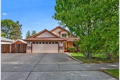 2770 NE Faith Drive, Bend, OR 97701 - Photo 2