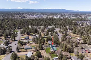 20873 SE Greenmont Dr, Bend, OR 97702 - Photo 34