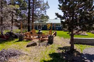 20873 SE Greenmont Dr, Bend, OR 97702 - Photo 40