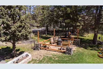 20873 SE Greenmont Drive, Bend, OR 97702 - Photo 6