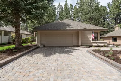 60894 Willow Creek Loop, Bend, OR 97702 - Photo 6