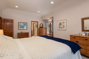 60894 Willow Creek Loop, Bend, OR 97702 - Photo 24