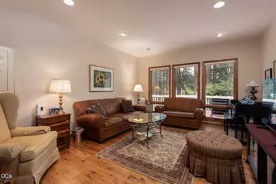 60894 Willow Creek Loop, Bend, OR 97702 - Photo 22