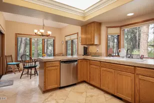 60894 Willow Creek Loop, Bend, OR 97702 - Photo 18