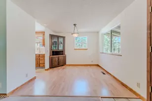 52591 Sunrise Blvd, La Pine, OR 97739 - Photo 10