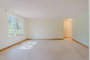 52591 Sunrise Blvd, La Pine, OR 97739 - Photo 4