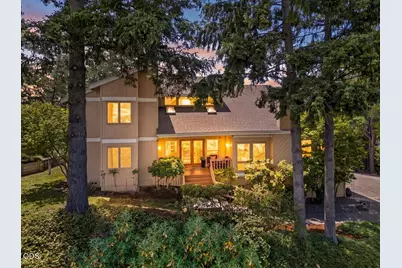 229 Mariposa Terrace, Medford, OR 97504 - Photo 2