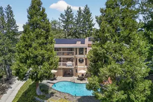 229 Mariposa Terrace, Medford, OR 97504 - Photo 4