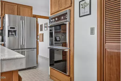 229 Mariposa Terrace, Medford, OR 97504 - Photo 32