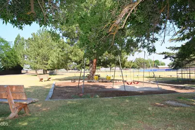 10016 McGuire Avenue, Klamath Falls, OR 97603 - Photo 92