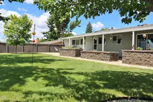 10016 McGuire Ave, Klamath Falls, OR 97603 - Photo 14