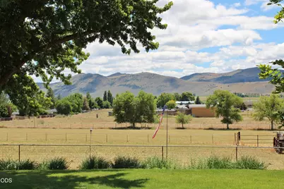 10016 McGuire Avenue, Klamath Falls, OR 97603 - Photo 46