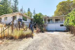 705 Murphy Gulch Rd, Rogue River, OR 97537 - Photo 1